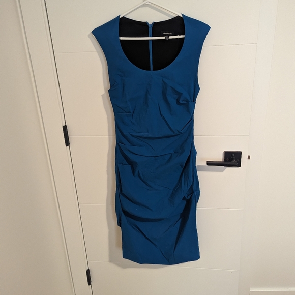 Le Chateau Blue ruched dress, medium - Picture 2 of 4